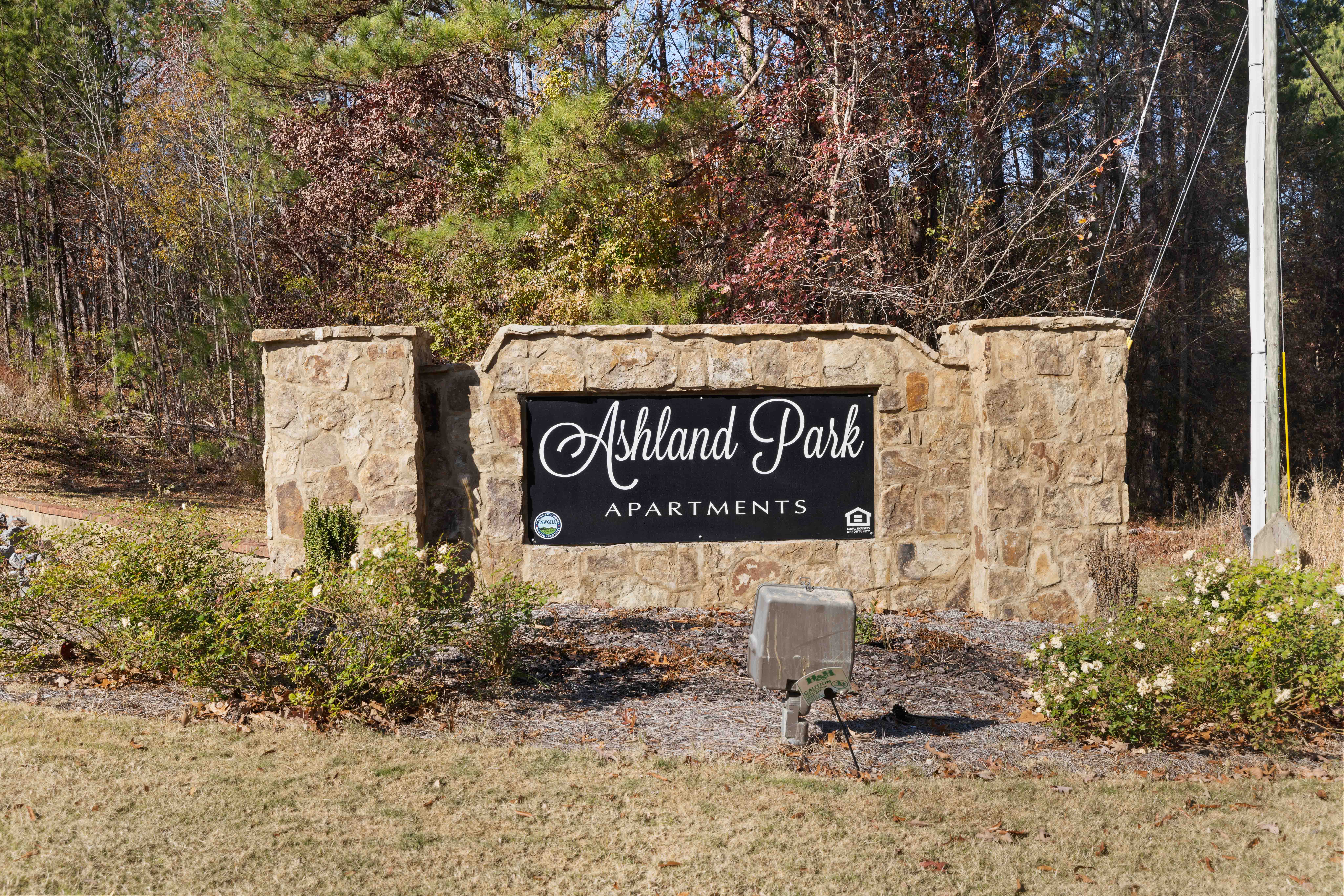 Ashland Park Signage